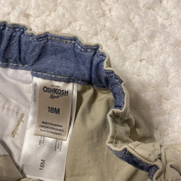 T baby boys OshKosh Bgosh. solid beige shorts size 18 mos - Picture 3 of 3
